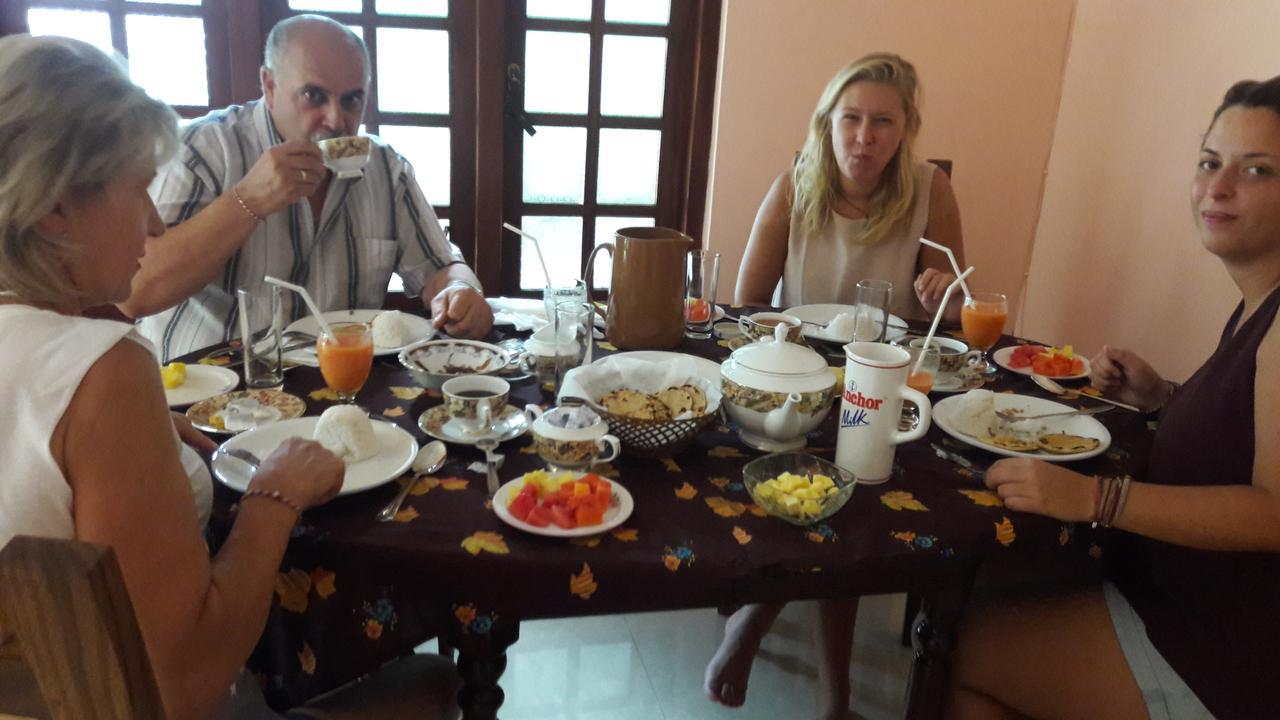 Apple Sara Home Stay كاندي المظهر الخارجي الصورة